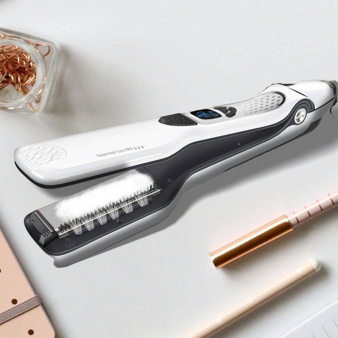 Marbendi Dual Voltage Titanium Hair Straightener Tool